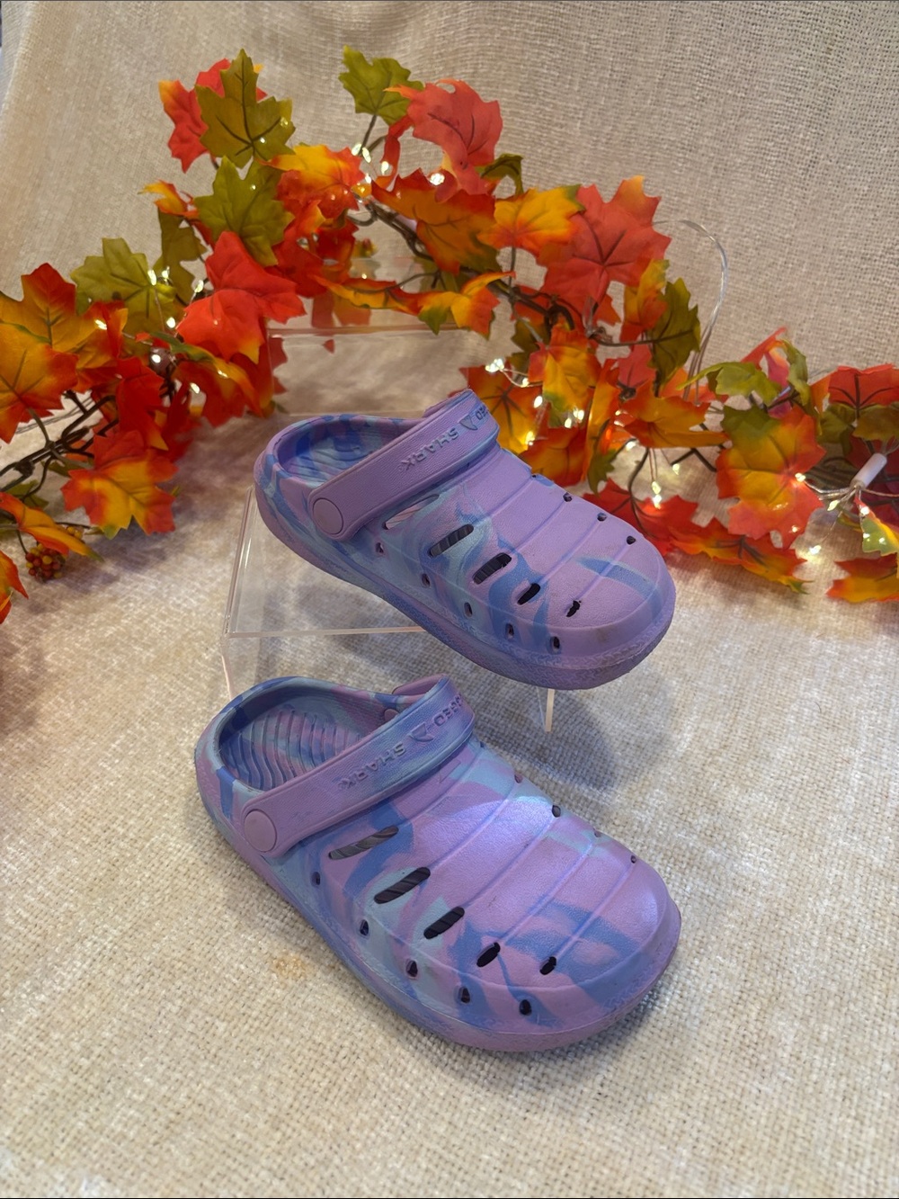 Kids Lavender Tie-Dye Slip-On Sandals with Heel Strap